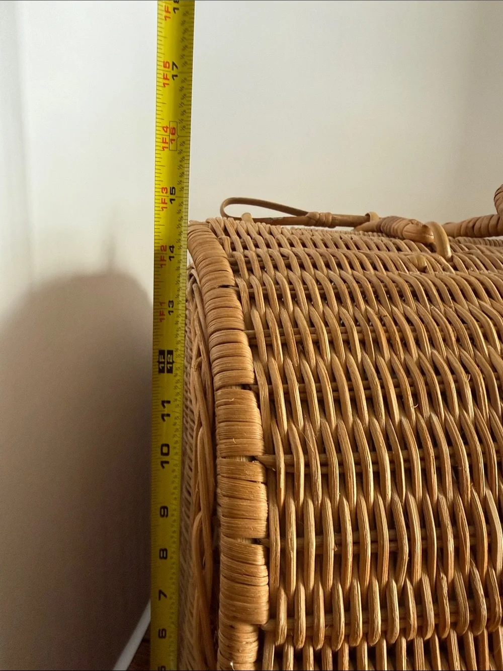 Vintage Natural Wicker Storage Basket with Handle - Tan